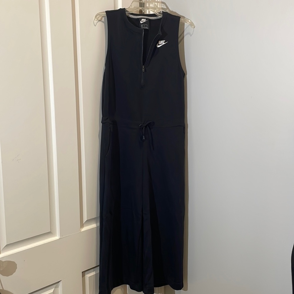 Nike wide leg cropped sleeveless jumpsuit